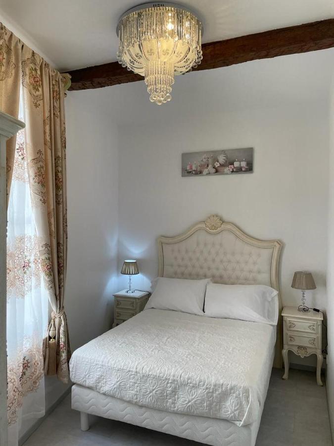 Maison Du Cloitre Couvent Des Carmes ナルボンヌ エクステリア 写真